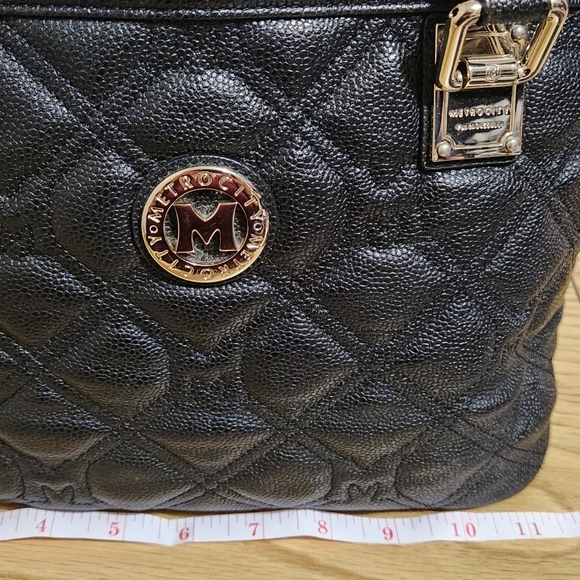 Metrocity Shoulder bag - Picture 15 of 15